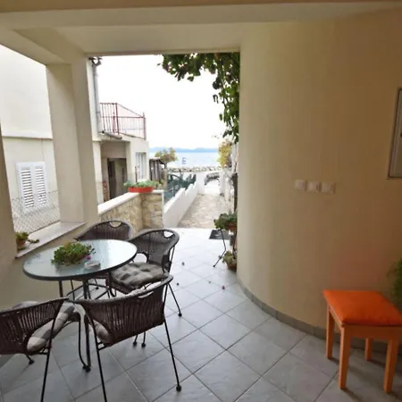 Im Erdgeschoss Mit Panorama Blick Apartamento